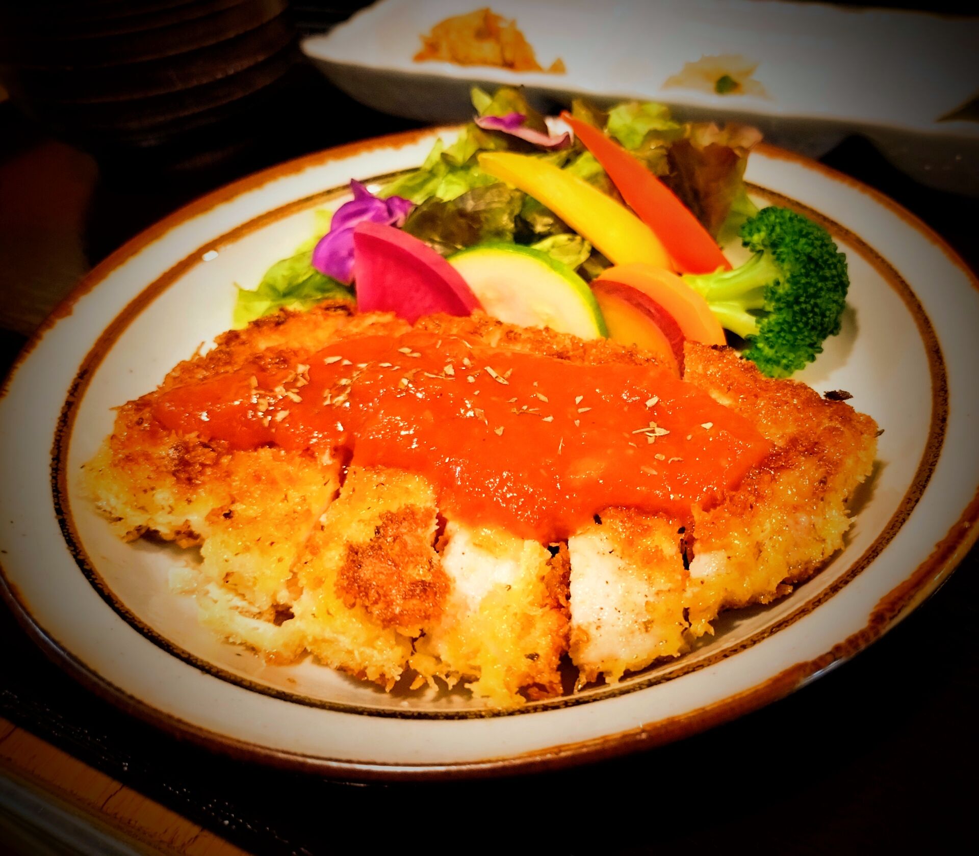 自家製塩糀トマトソースと絶品カツレツ